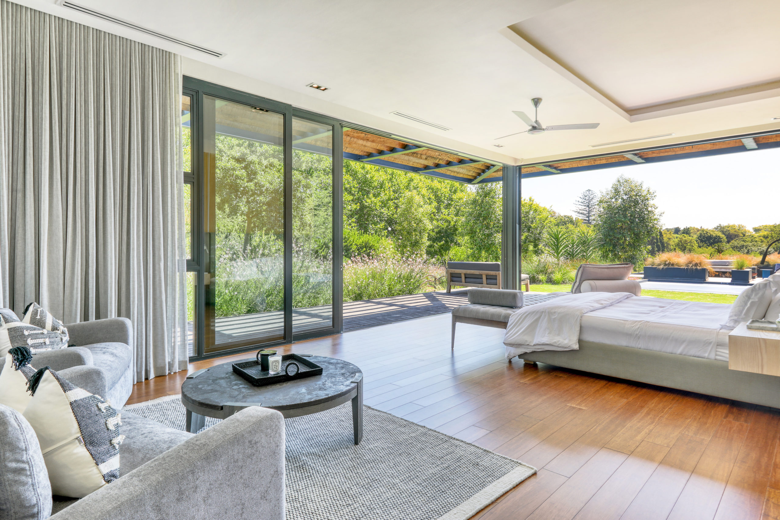 Constantia Twilight Photo 22