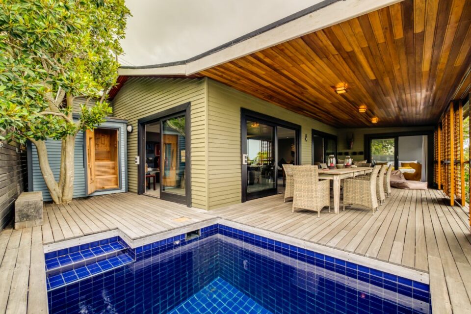 17 Geneva Upper Photo 23