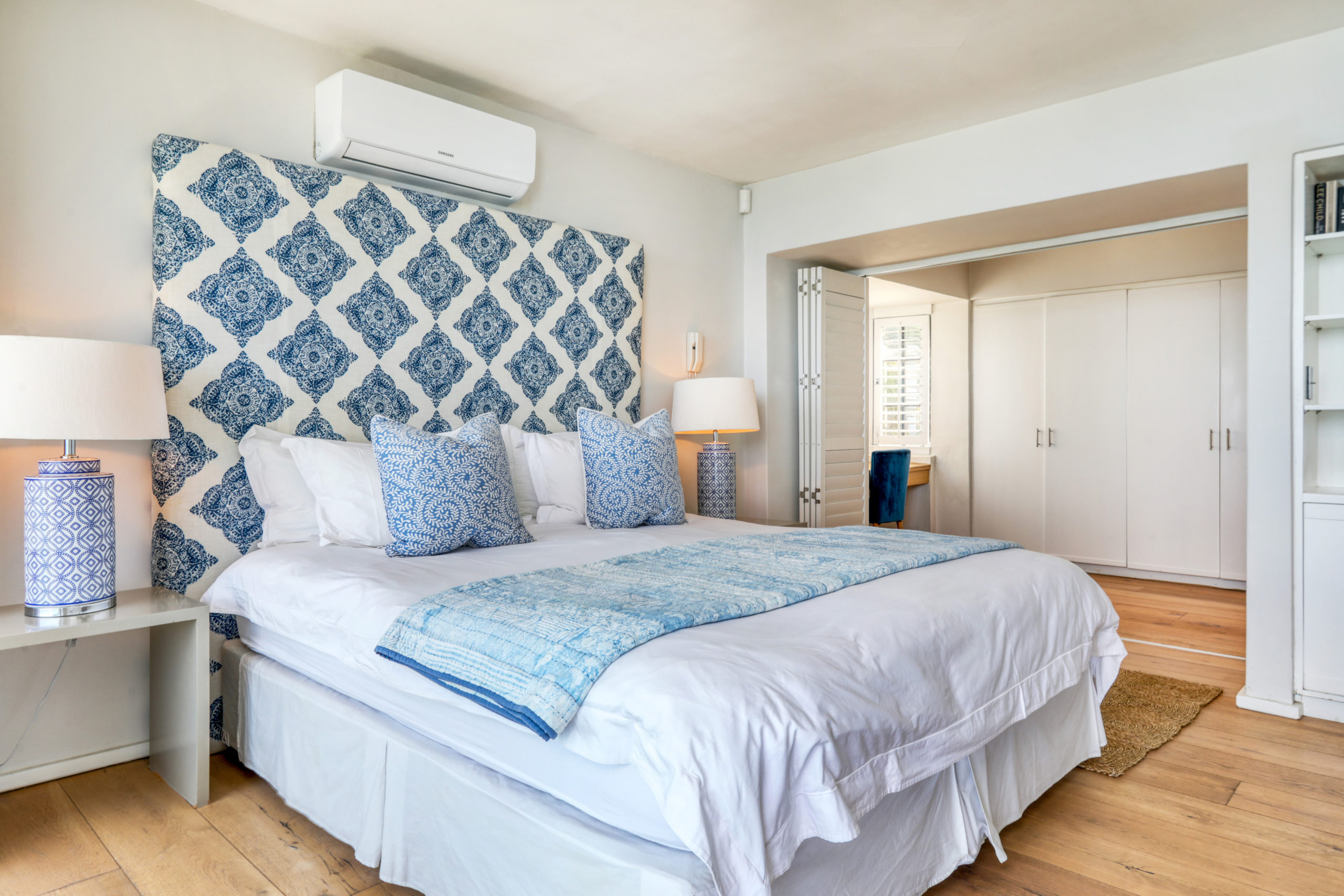 Clifton Penthouse Photo 2