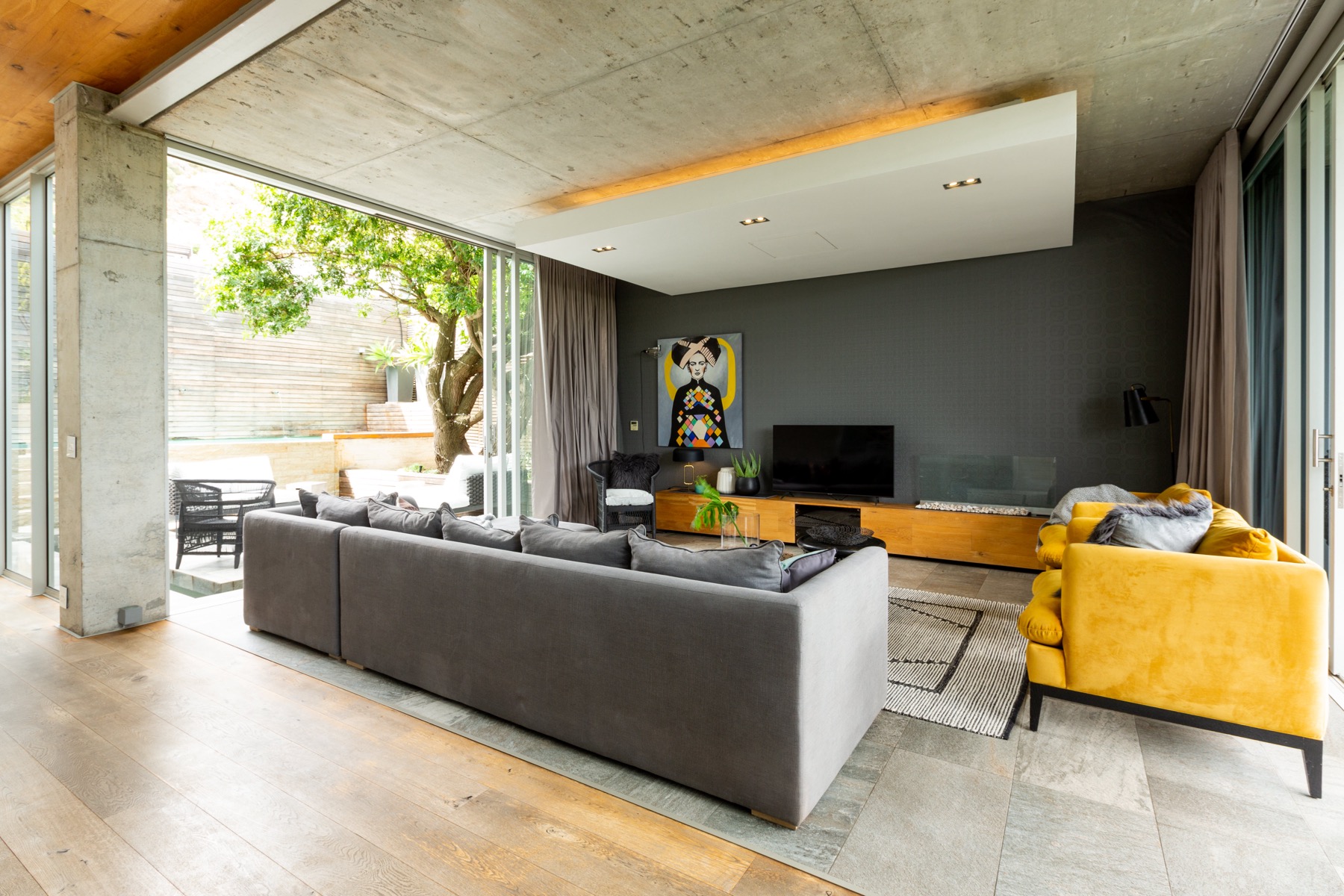Cube Villa 62 29