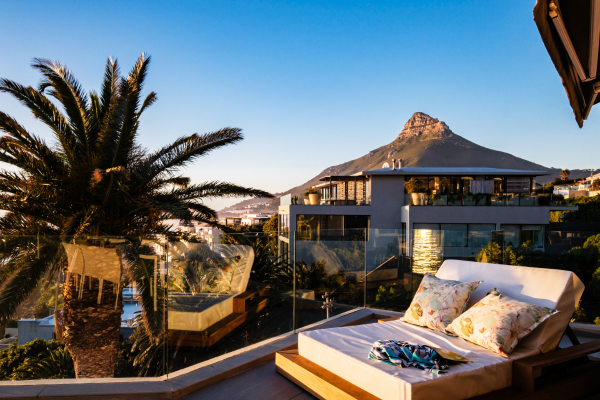 Houghton Penthouse 15