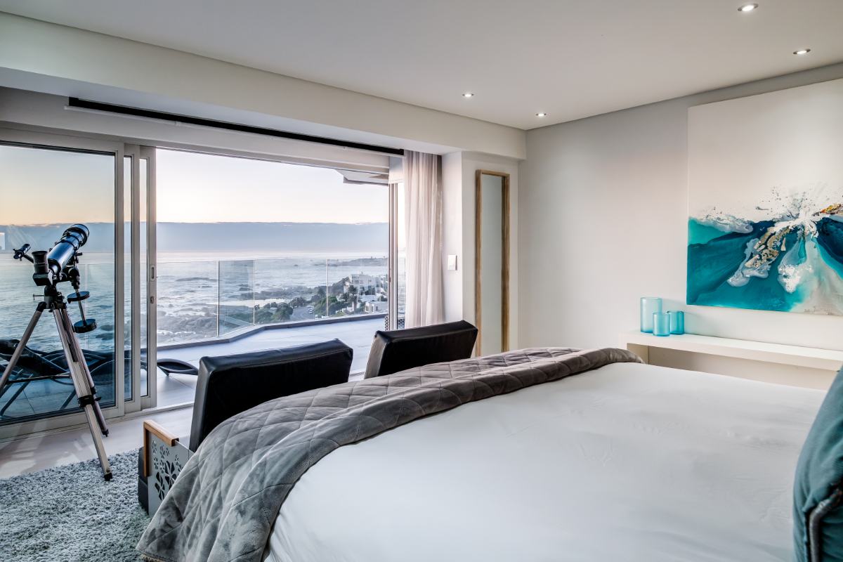 Houghton Penthouse 23