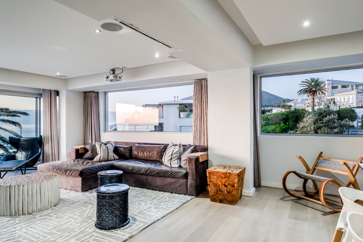 Houghton Penthouse 26