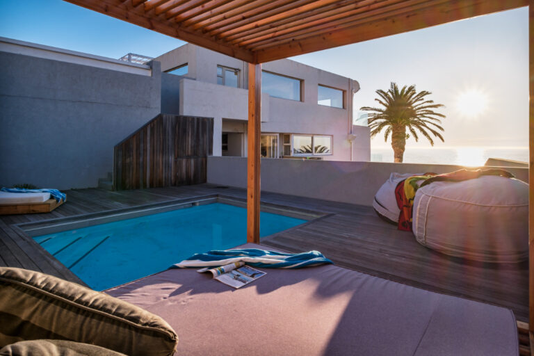 Houghton Penthouse 7