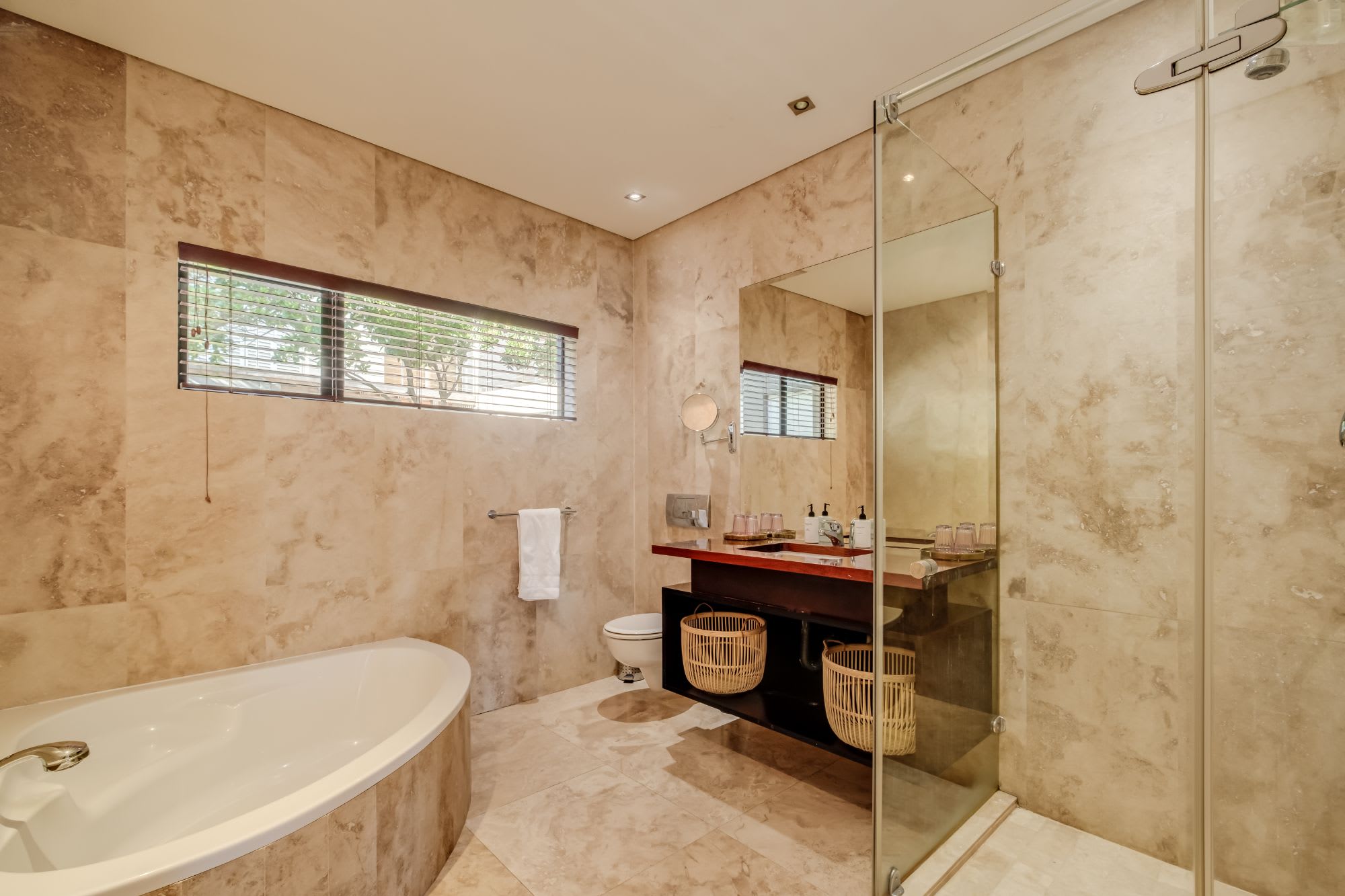 Lion's Crest Villa Photo 10