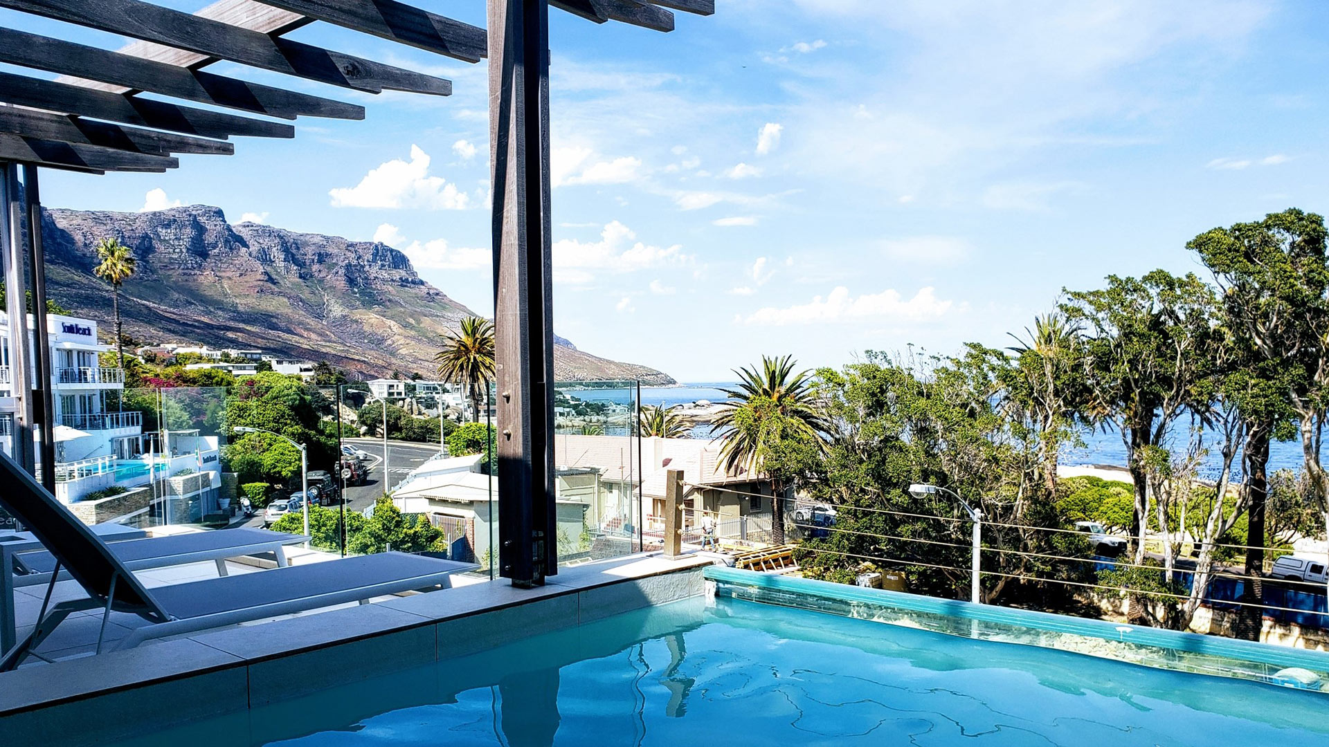 Penthouse 4 Photo 5