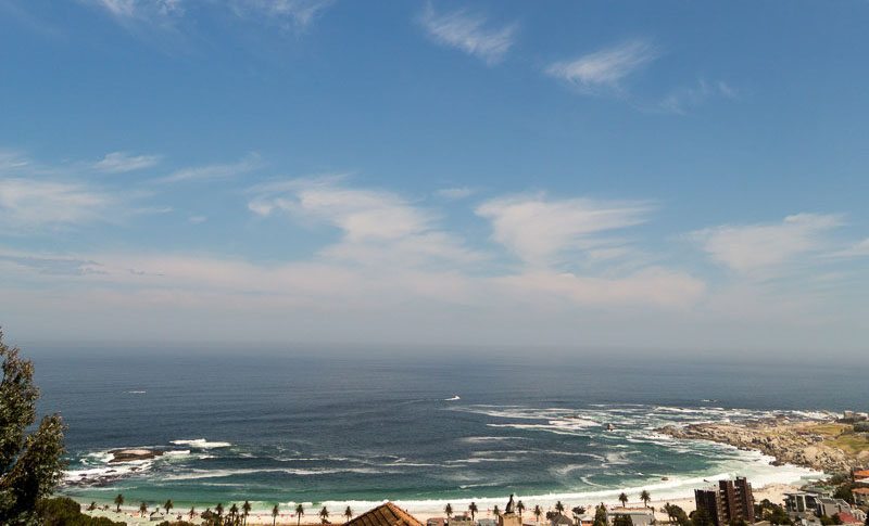 Photo 12 of 15 Woodford accommodation in Camps Bay, Cape Town with 6 bedrooms and 6 bathrooms