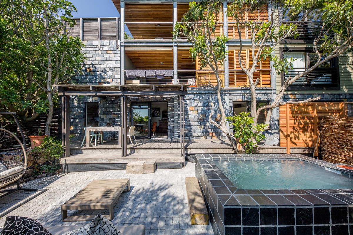 Photo 8 of 17 Geneva Lower accommodation in Camps Bay, Cape Town with 1 bedrooms and 1 bathrooms