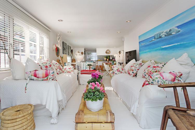 Photo 15 of 58 on Fourth accommodation in Clifton, Cape Town with 4 bedrooms and 3 bathrooms
