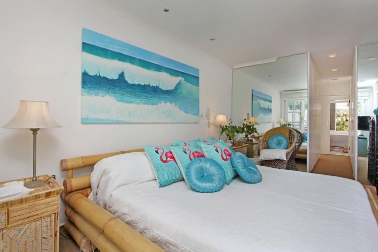 Photo 6 of 58 on Fourth accommodation in Clifton, Cape Town with 4 bedrooms and 3 bathrooms