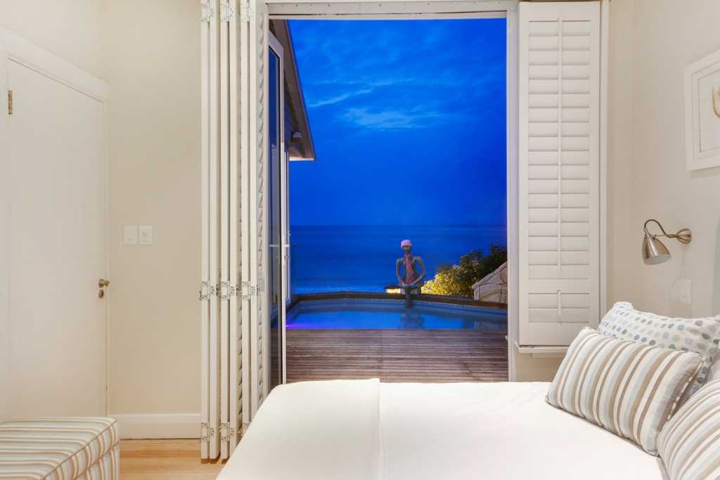 Photo 17 of 69 on Fourth Beach accommodation in Clifton, Cape Town with 3 bedrooms and 3 bathrooms