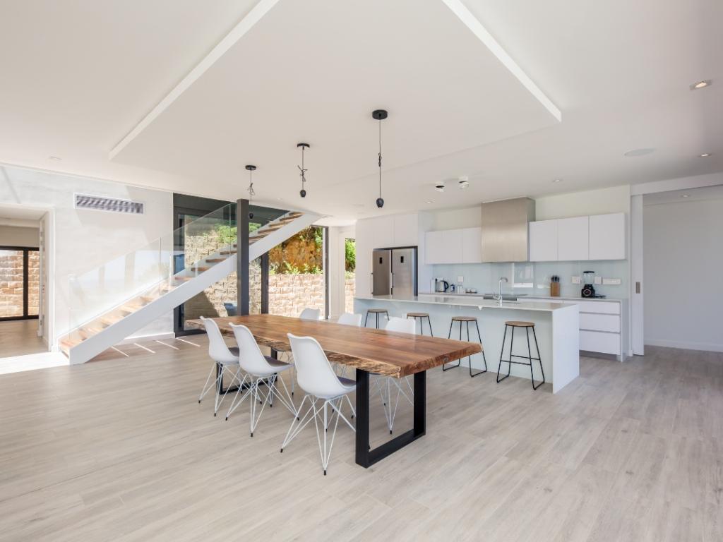 Photo 18 of 8 Fiskaal Villa accommodation in Camps Bay, Cape Town with 6 bedrooms and 6 bathrooms