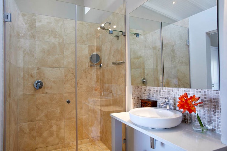 Photo 6 of Aloe Bay Llandudno accommodation in Llandudno, Cape Town with 4 bedrooms and 4.5 bathrooms