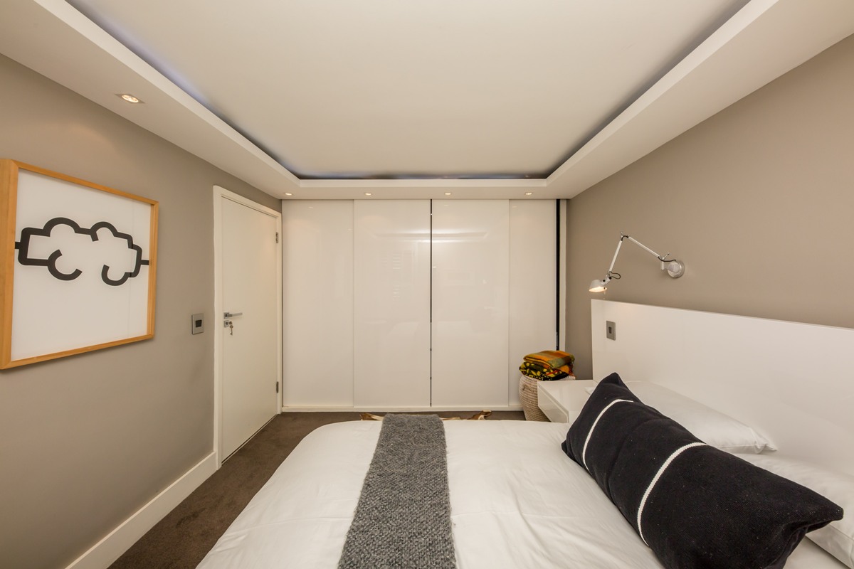 Photo 13 of Anchor Apartment accommodation in Mouille Point, Cape Town with 1 bedrooms and 1 bathrooms
