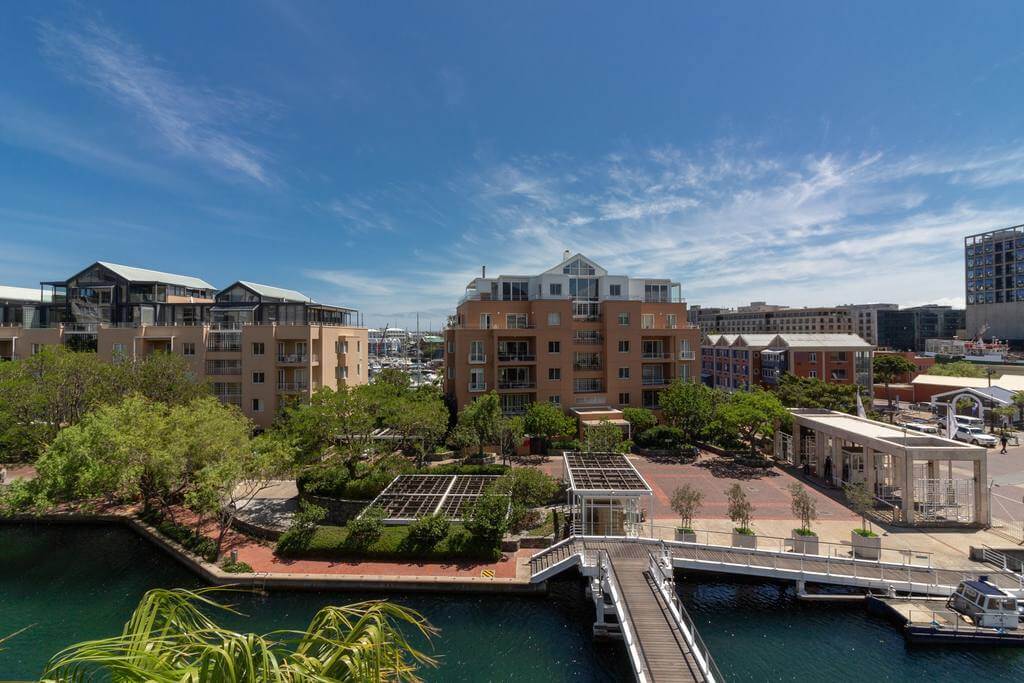 Photo 10 of Carradale 304 accommodation in V&A Waterfront, Cape Town with 3 bedrooms and 3 bathrooms
