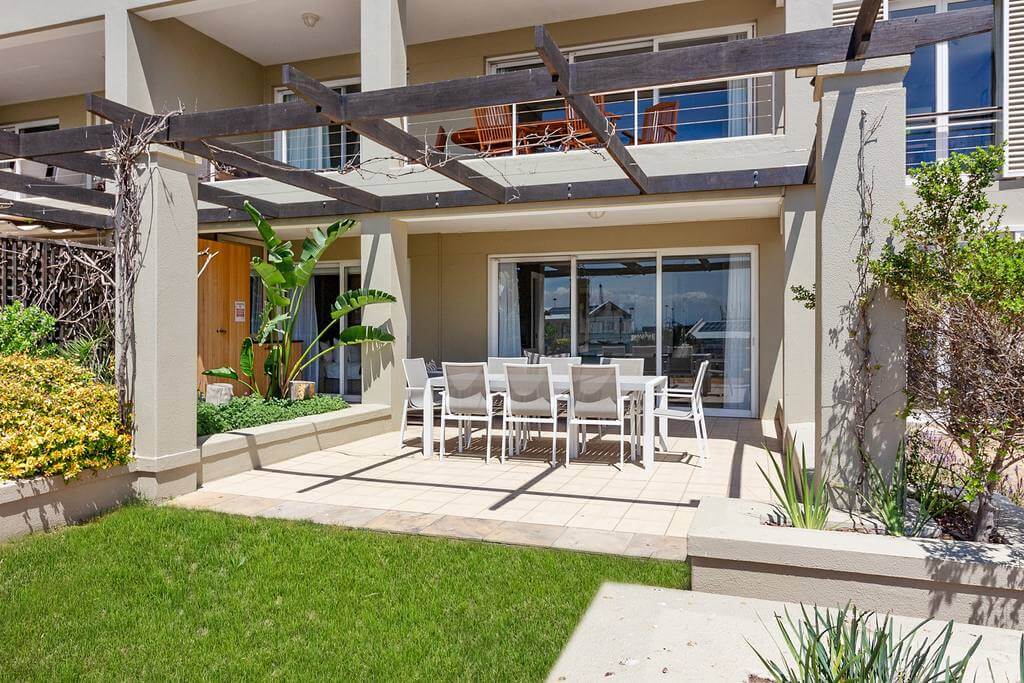 Photo 12 of Carradale 304 accommodation in V&A Waterfront, Cape Town with 3 bedrooms and 3 bathrooms