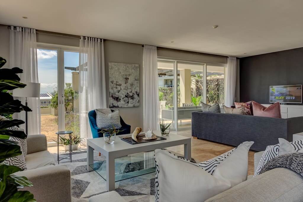 Photo 27 of Carradale 304 accommodation in V&A Waterfront, Cape Town with 3 bedrooms and 3 bathrooms
