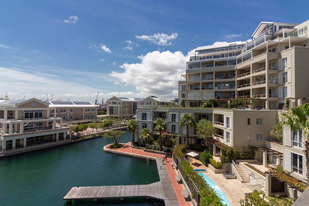 Photo 6 of Carradale 304 accommodation in V&A Waterfront, Cape Town with 3 bedrooms and 3 bathrooms
