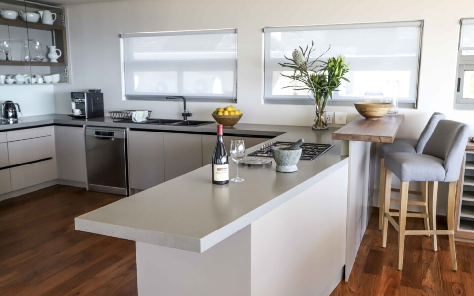 Photo 7 of Condo Carolina accommodation in Camps Bay, Cape Town with 3 bedrooms and 3 bathrooms