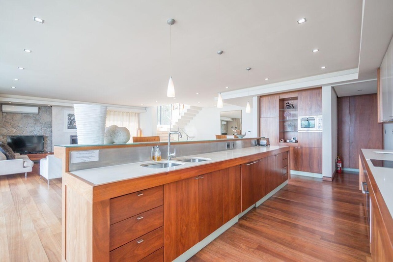 Photo 36 of Glen Beach Villas 1 accommodation in Camps Bay, Cape Town with 5 bedrooms and 4 bathrooms