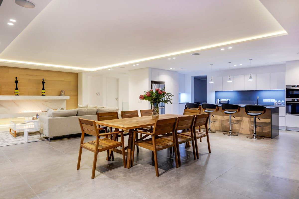 Photo 15 of Skyline Views accommodation in Camps Bay, Cape Town with 5 bedrooms and 5 bathrooms