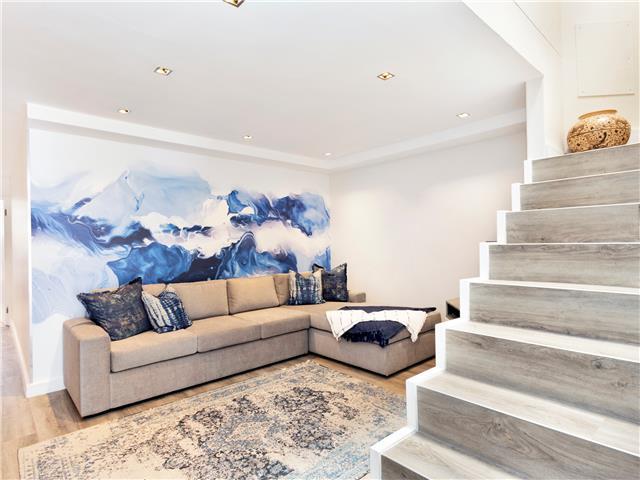Photo 17 of Summer Place accommodation in Camps Bay, Cape Town with 3 bedrooms and 3 bathrooms