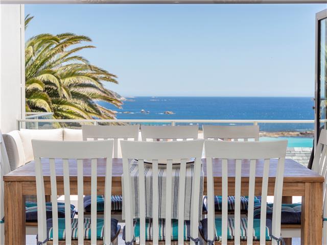 Photo 25 of Summer Place accommodation in Camps Bay, Cape Town with 3 bedrooms and 3 bathrooms