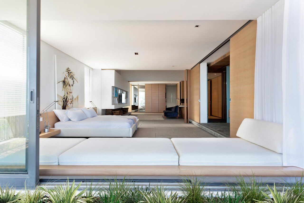 Photo 11 of Villa Boma accommodation in Bantry Bay, Cape Town with 5 bedrooms and 5 bathrooms