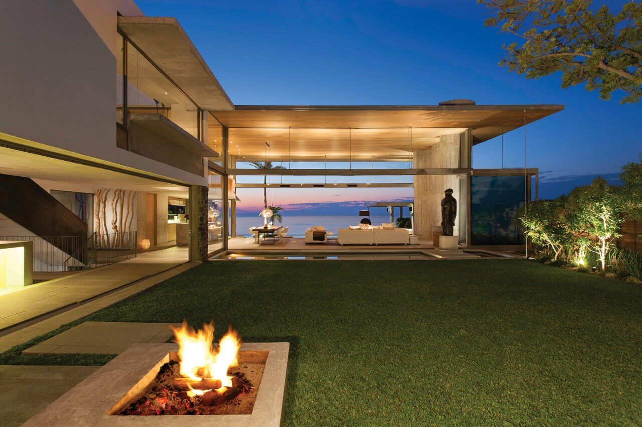 Photo 7 of Villa Boma accommodation in Bantry Bay, Cape Town with 5 bedrooms and 5 bathrooms