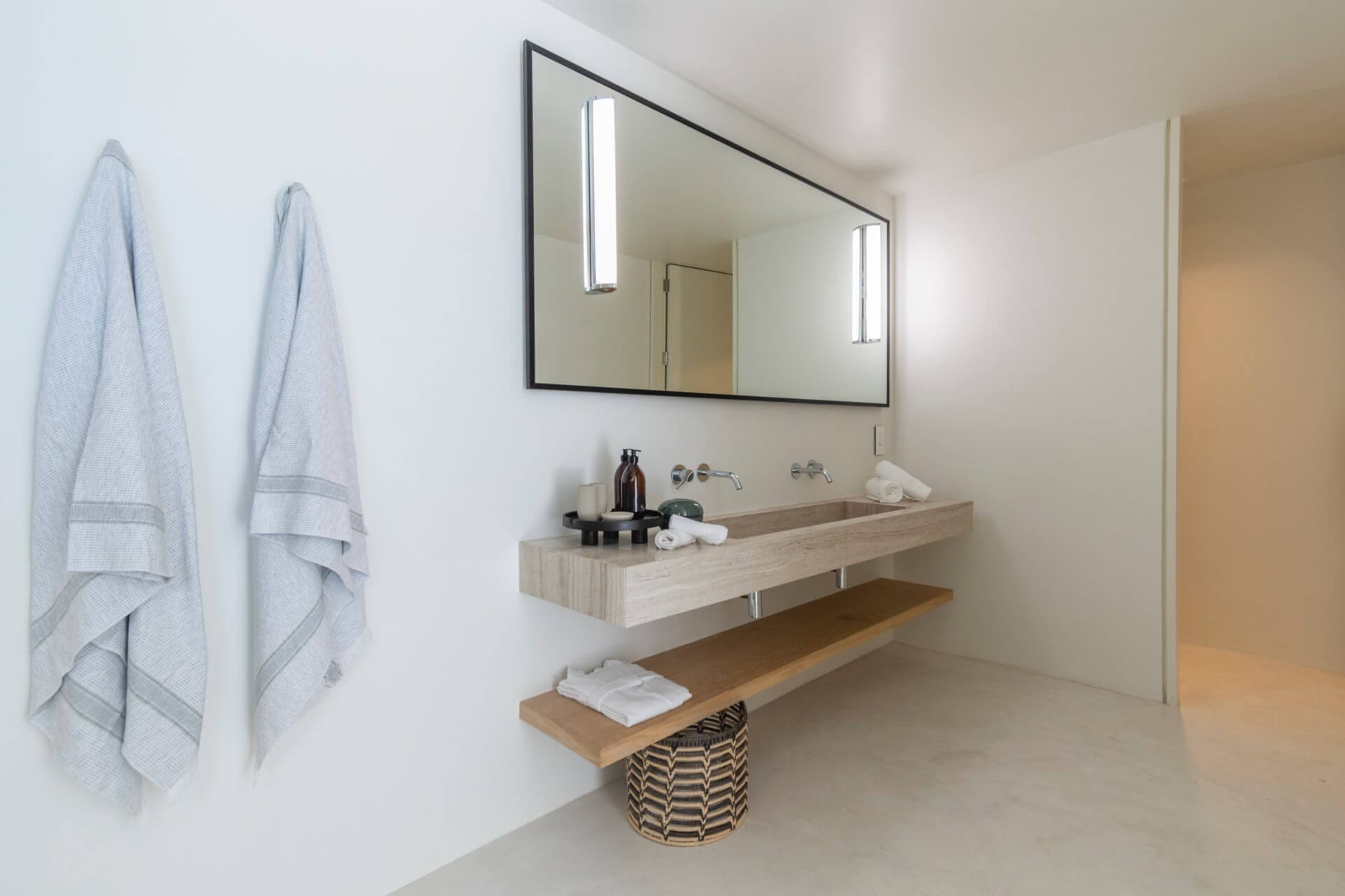 Photo 40 of Villa Ibiza accommodation in Camps Bay, Cape Town with 8 bedrooms and 8 bathrooms