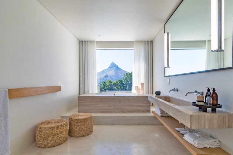 Photo 5 of Villa Ibiza accommodation in Camps Bay, Cape Town with 8 bedrooms and 8 bathrooms