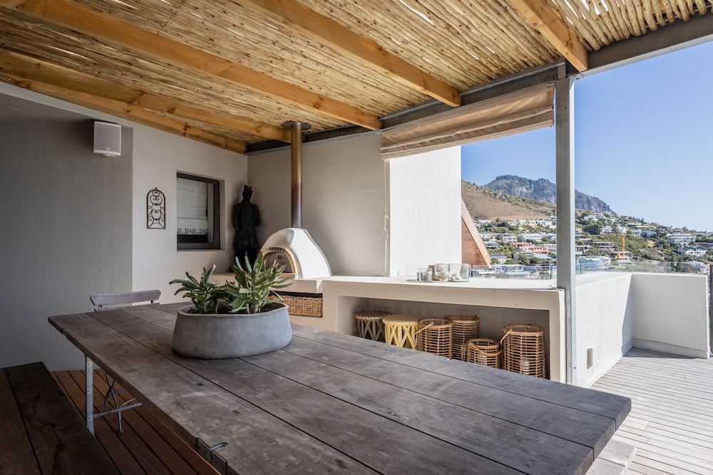 Photo 14 of Villa Paradise accommodation in Llandudno, Cape Town with 5 bedrooms and 7 bathrooms