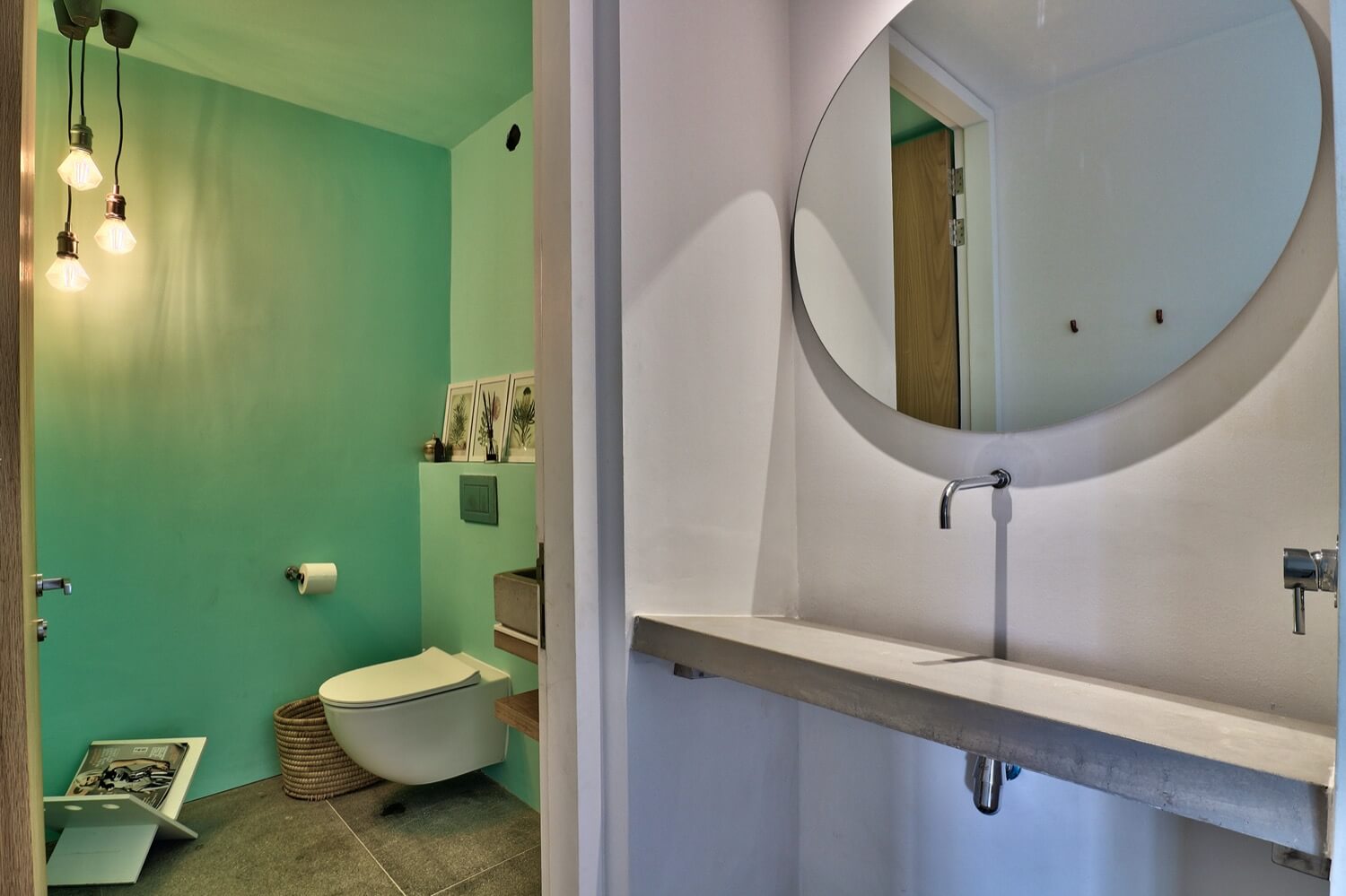 Photo 16 of Villa Glen accommodation in Higgovale, Cape Town with 5 bedrooms and 5 bathrooms