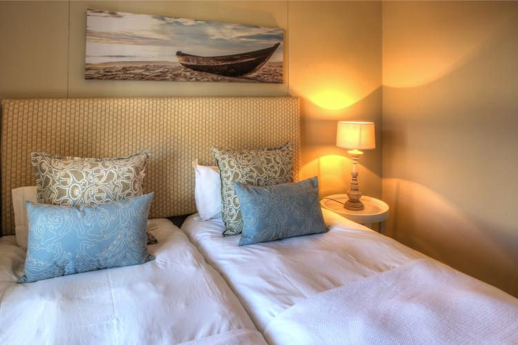 Photo 12 of Albright accommodation in V&A Waterfront, Cape Town with 3 bedrooms and 2 bathrooms
