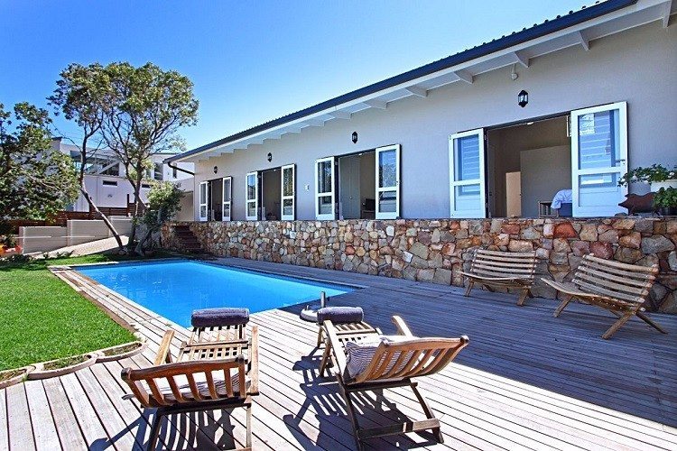 Photo 17 of Aloe Bay Llandudno accommodation in Llandudno, Cape Town with 4 bedrooms and 4.5 bathrooms