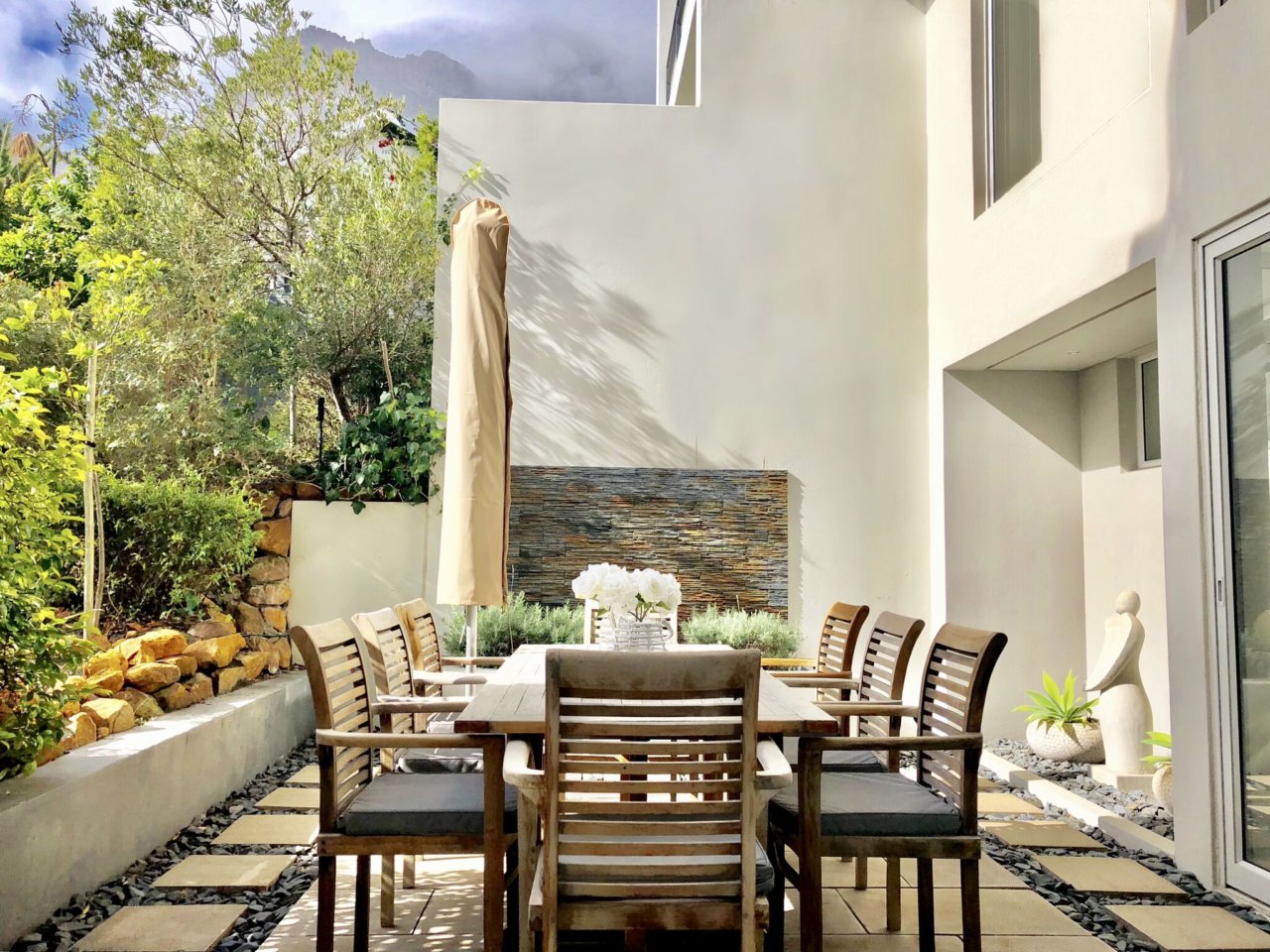 Photo 16 of Aqua Villa accommodation in Camps Bay, Cape Town with 5 bedrooms and 5 bathrooms