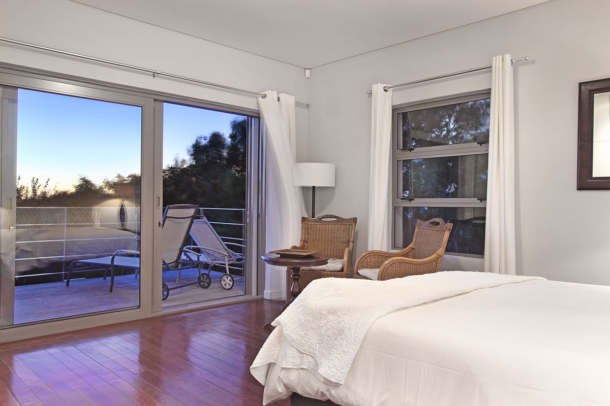 Photo 23 of Belmondo accommodation in Camps Bay, Cape Town with 5 bedrooms and 5 bathrooms