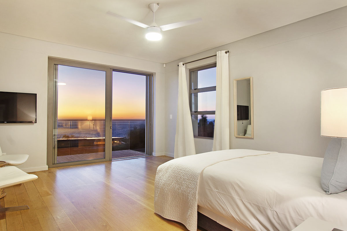 Photo 27 of Belmondo accommodation in Camps Bay, Cape Town with 5 bedrooms and 5 bathrooms