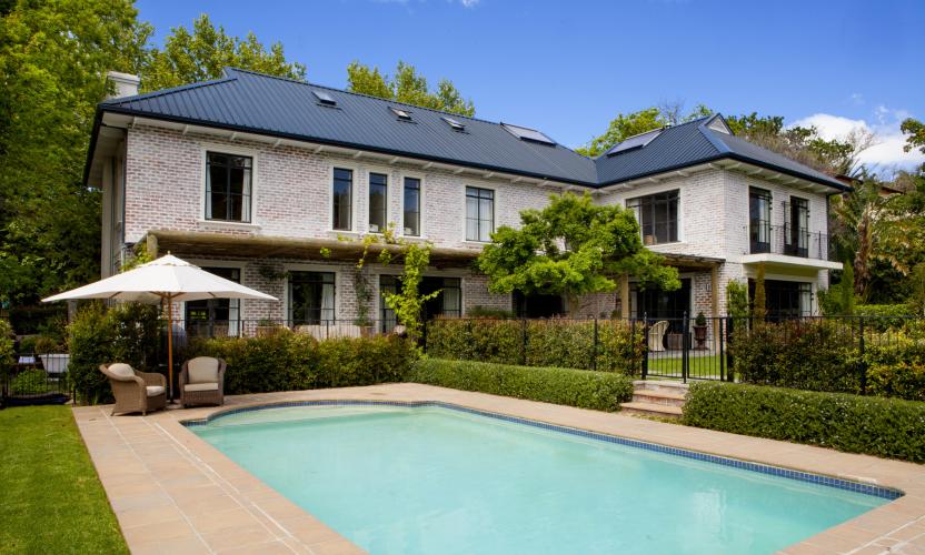Photo 1 of Bishopscourt La Vue accommodation in Bishopscourt, Cape Town with 5 bedrooms and 5 bathrooms