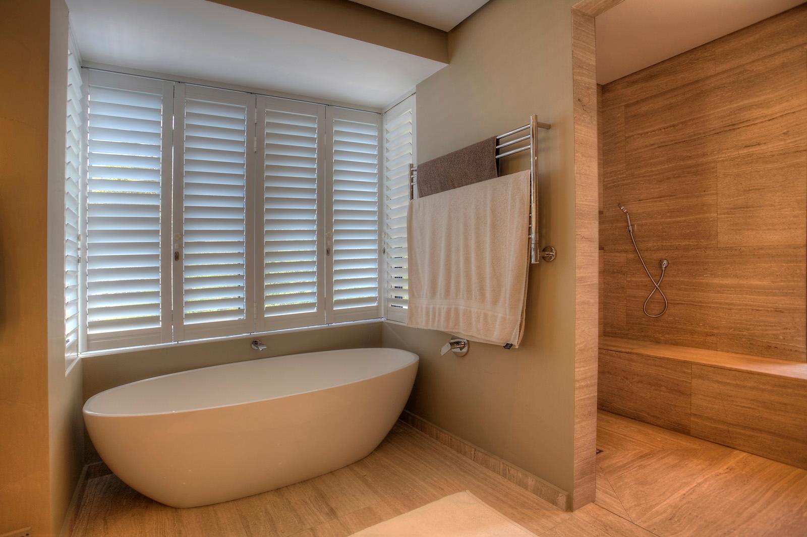 Photo 19 of Bordeaux Villa accommodation in Fresnaye, Cape Town with 4 bedrooms and 3.5 bathrooms
