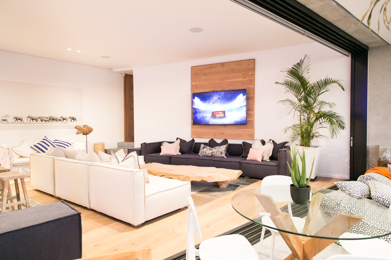 Photo 13 of Camps Bay Beach Villa accommodation in Camps Bay, Cape Town with 4 bedrooms and 4 bathrooms