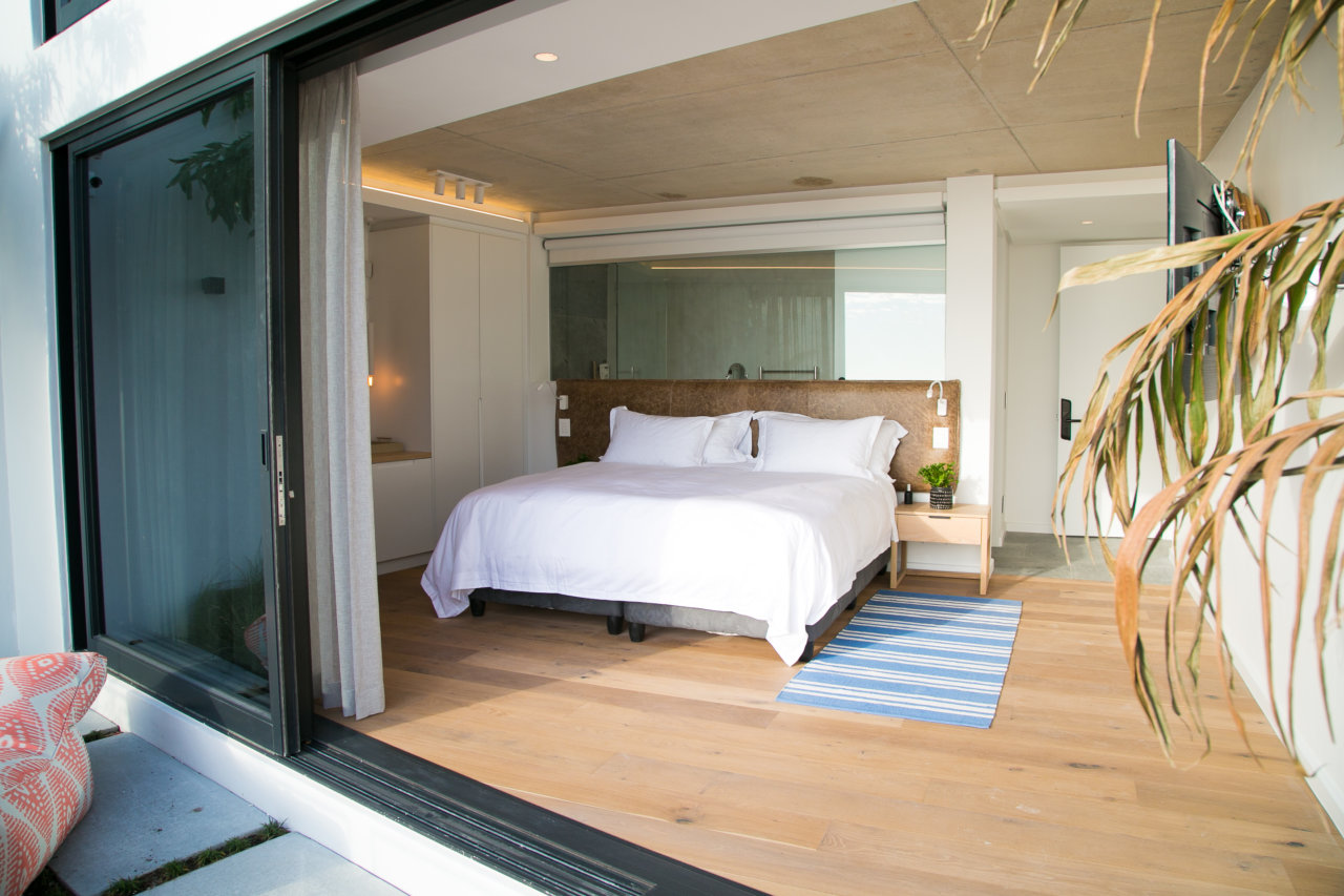 Photo 18 of Camps Bay Beach Villa accommodation in Camps Bay, Cape Town with 4 bedrooms and 4 bathrooms