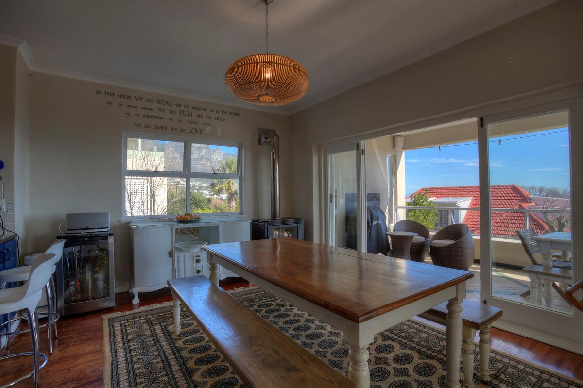 Photo 8 of Camps Bay Glen Villa accommodation in Camps Bay, Cape Town with 6 bedrooms and 4 bathrooms