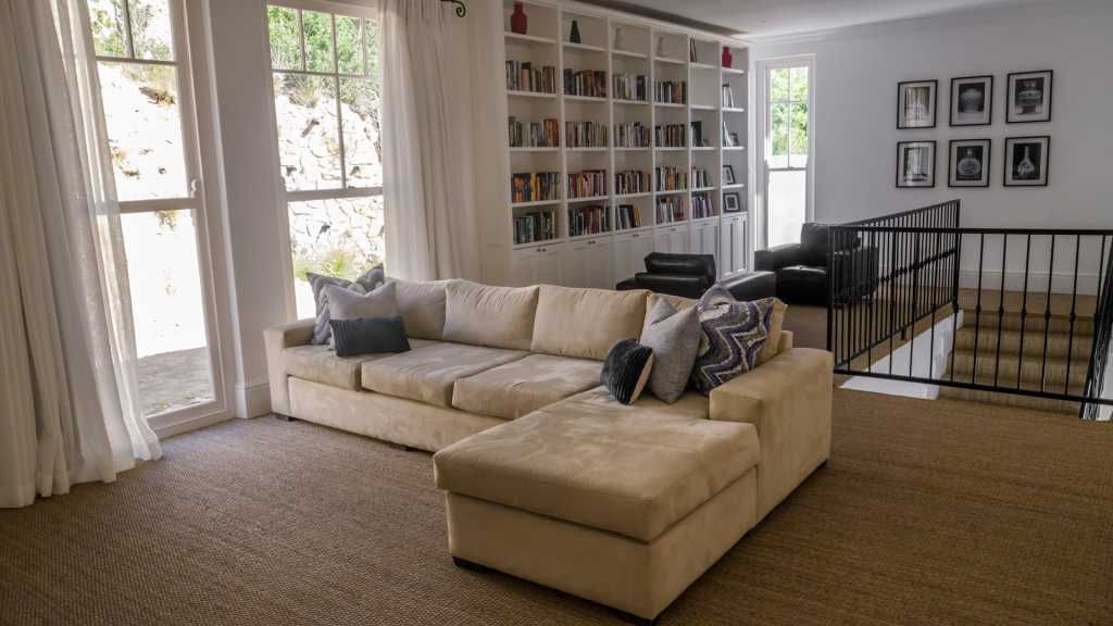 Photo 6 of Camps Bay Views accommodation in Camps Bay, Cape Town with 4 bedrooms and 4 bathrooms
