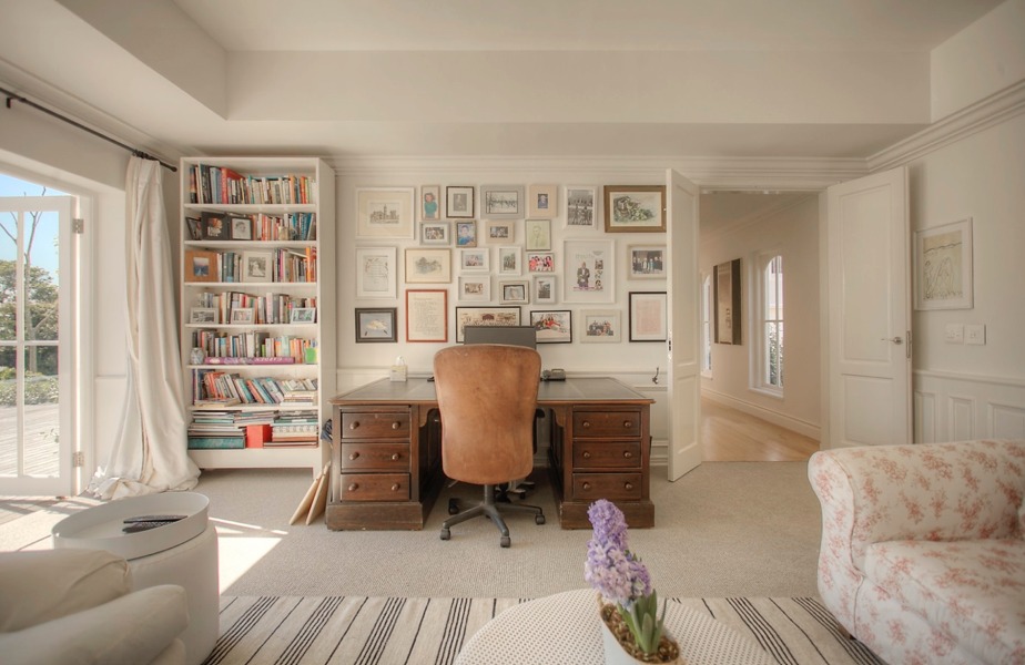 Photo 6 of Claremont Sidmouth Villa accommodation in Claremont, Cape Town with 5 bedrooms and 5 bathrooms