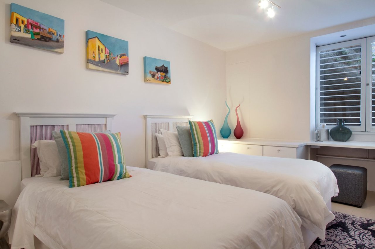 Photo 19 of Clifton Views accommodation in Clifton, Cape Town with 3 bedrooms and 3 bathrooms
