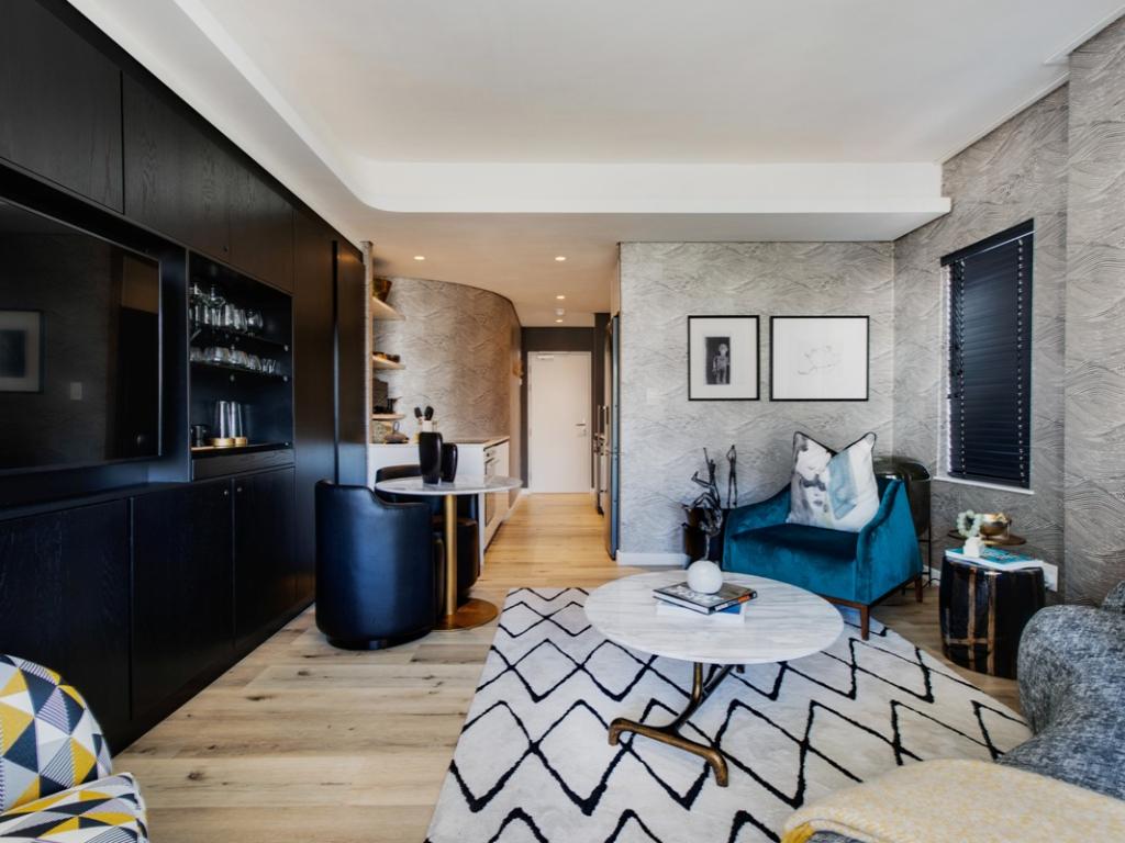Photo 15 of Danbury Apartment accommodation in City Centre, Cape Town with 1 bedrooms and 1 bathrooms