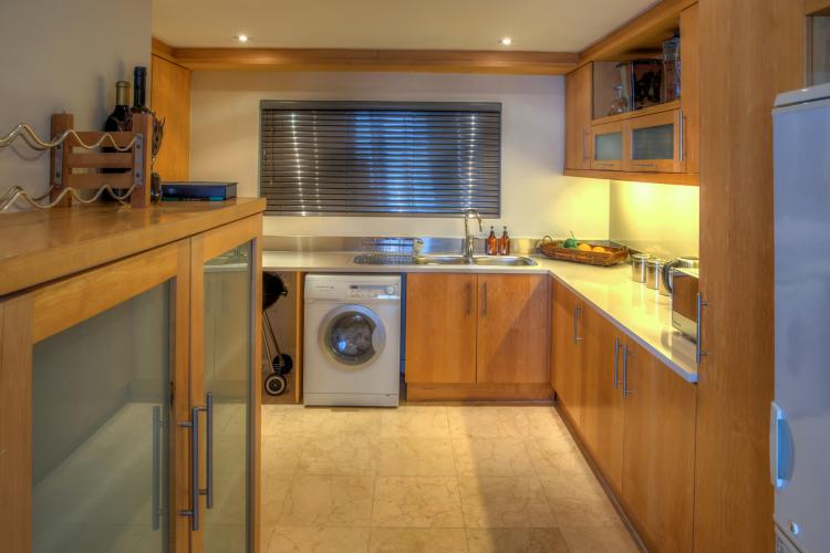 Photo 15 of Dunmore Skies accommodation in Clifton, Cape Town with 2 bedrooms and 2 bathrooms