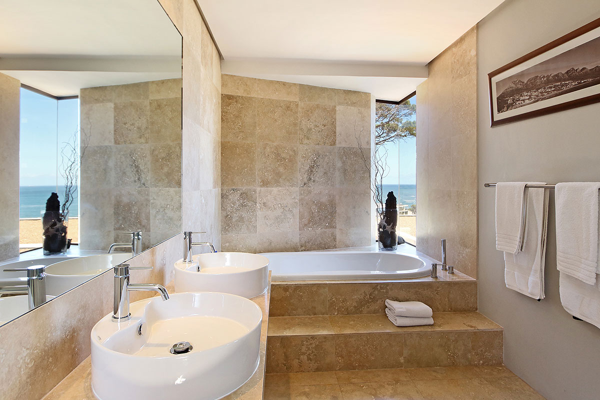 Photo 5 of Elegance Villa accommodation in Camps Bay, Cape Town with 4 bedrooms and 4.5 bathrooms