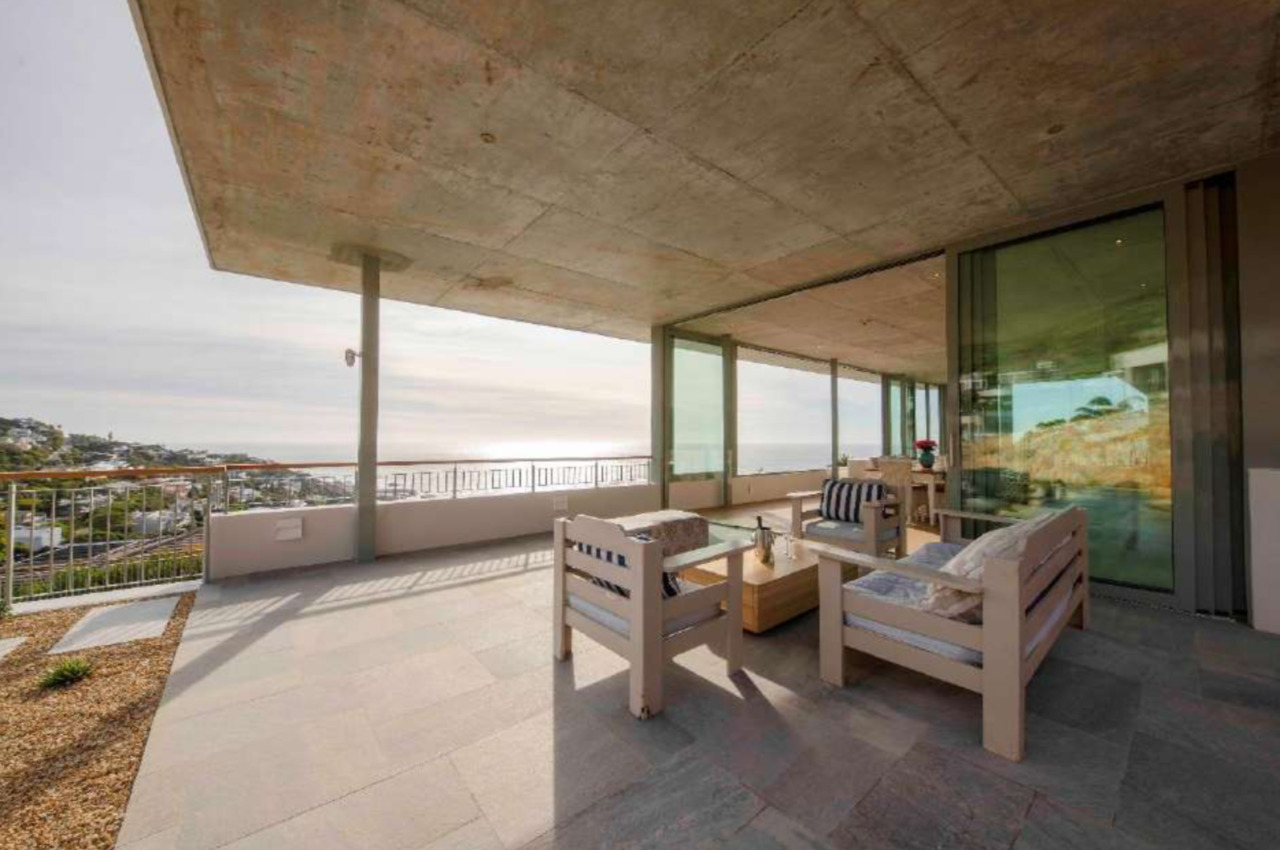 Photo 5 of Llandudno Summer accommodation in Llandudno, Cape Town with 4 bedrooms and 4 bathrooms